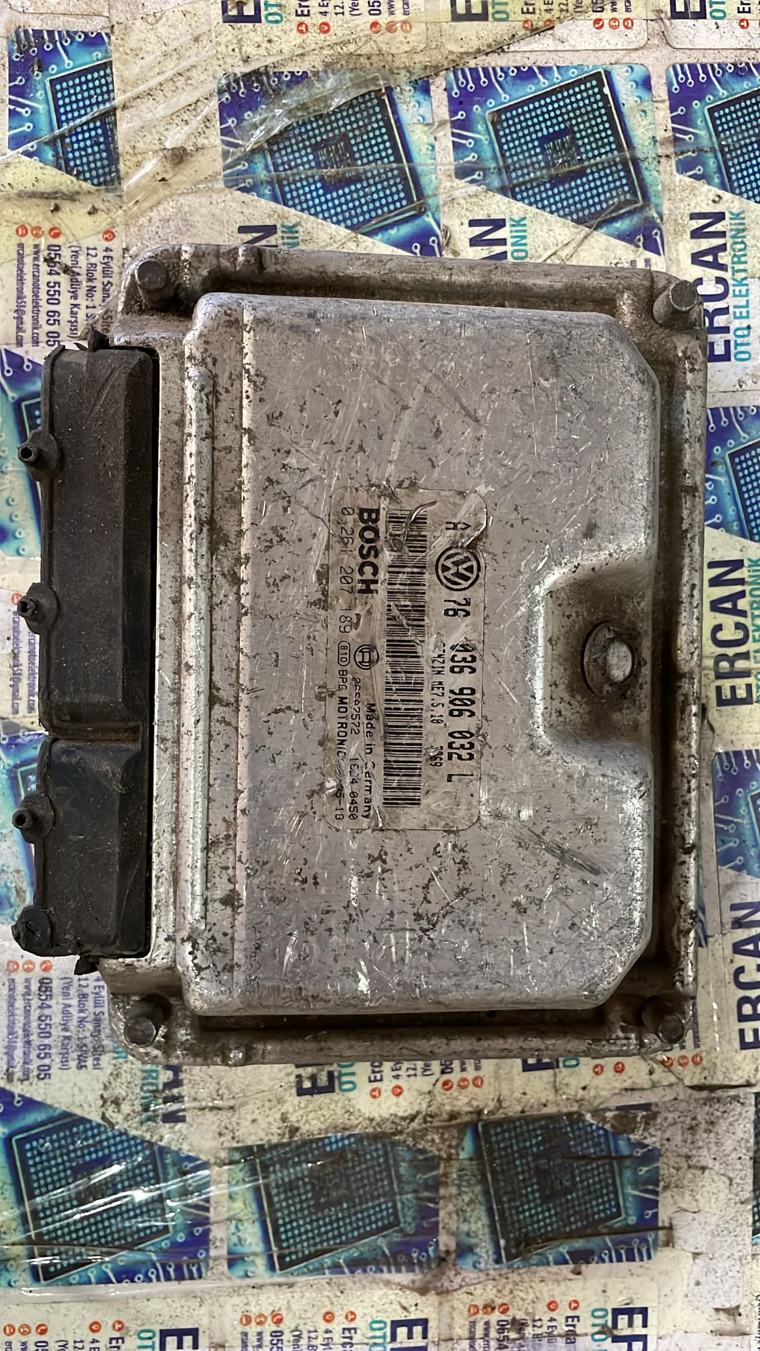 036906032 VW GOLF 4 1.4 Motor Beyni 